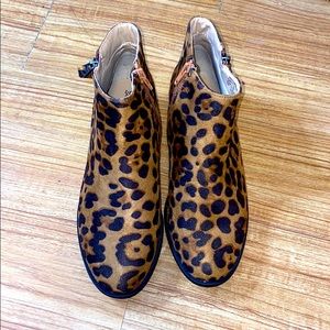 New animal prints boot 👢